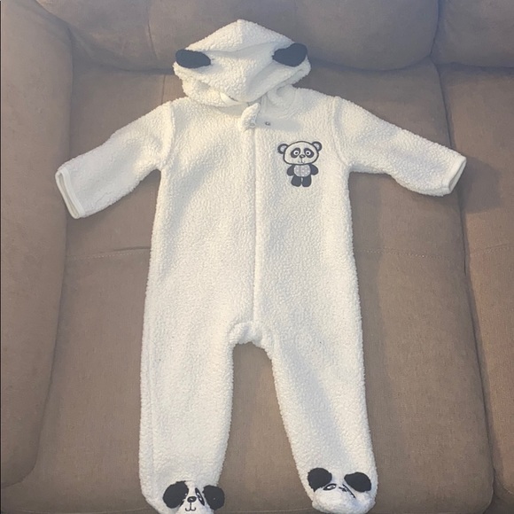 chick pea Other - Chick pea hooded fleece jumpsuit